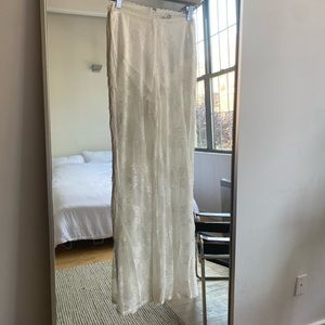 FASHIONOVA — white lace pants